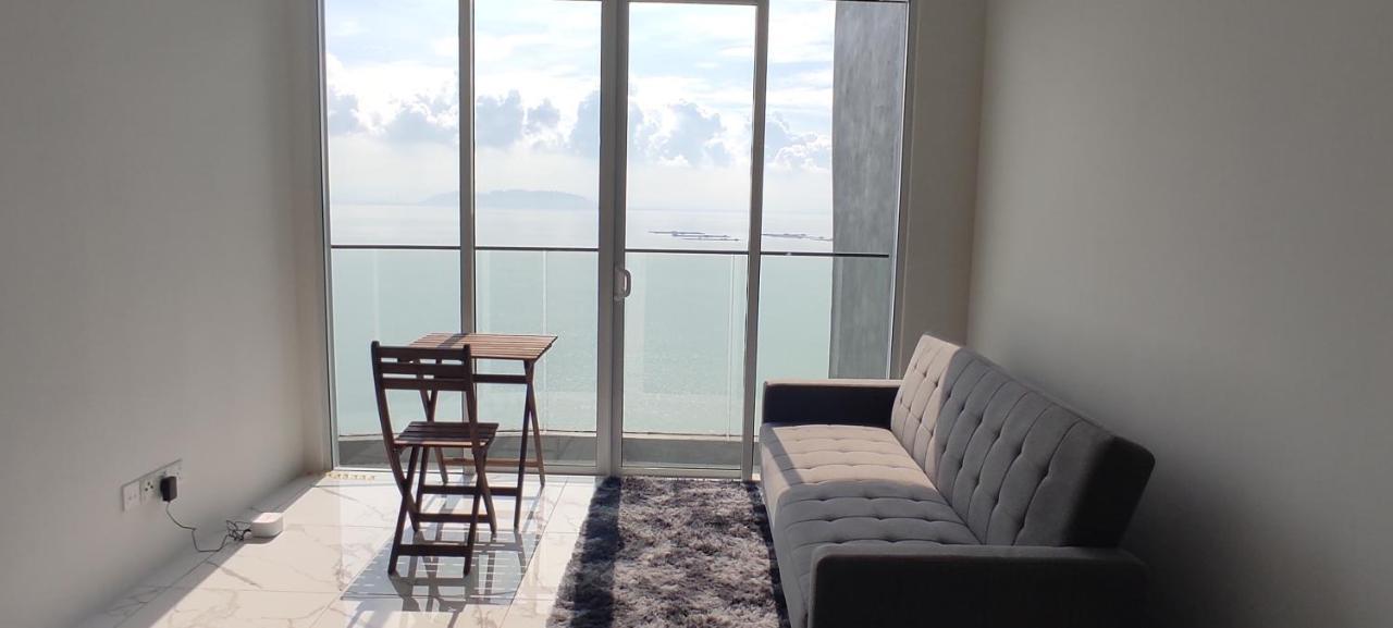 Infinite Seaview With Penang Bridge Suite With Sunrise Up To 11 Person Bayan Lepas Exterior photo
