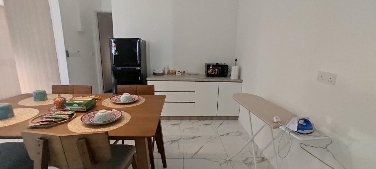 Infinite Seaview With Penang Bridge Suite With Sunrise Up To 11 Person Bayan Lepas Exterior photo