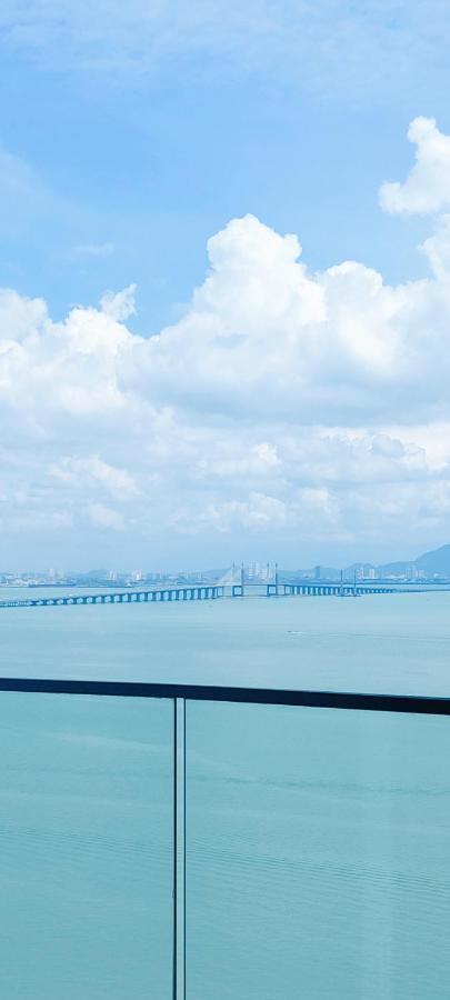 Infinite Seaview With Penang Bridge Suite With Sunrise Up To 11 Person Bayan Lepas Exterior photo