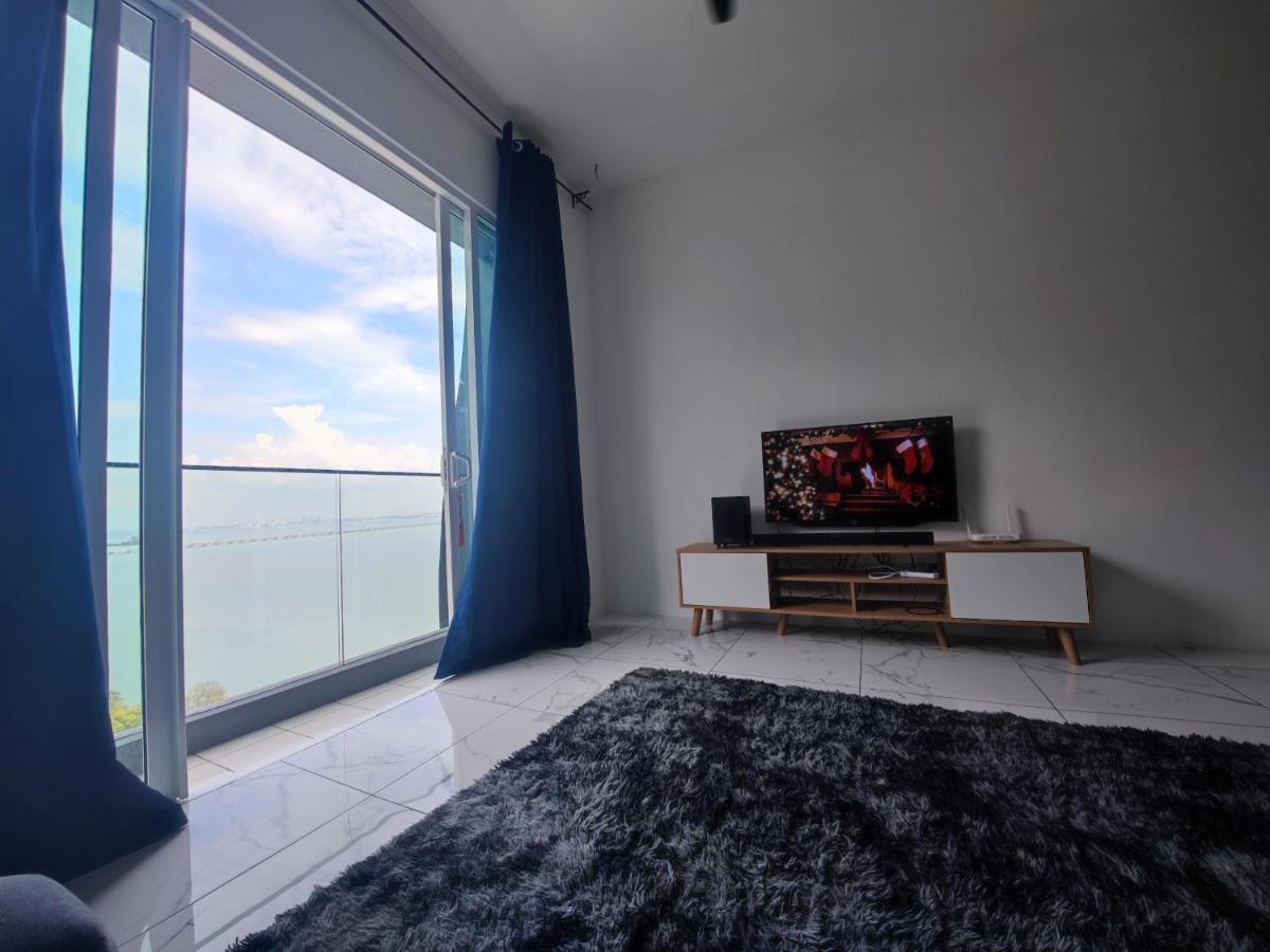 Infinite Seaview With Penang Bridge Suite With Sunrise Up To 11 Person Bayan Lepas Exterior photo