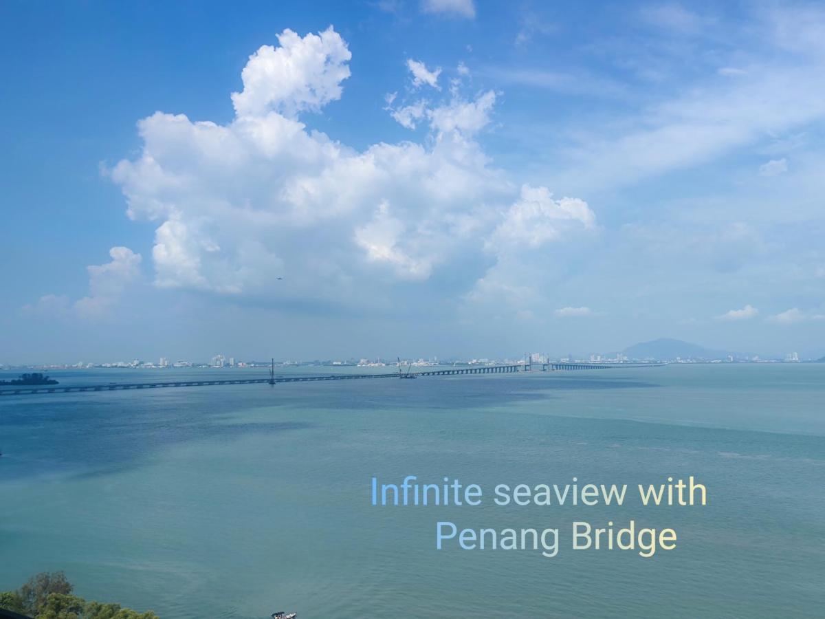 Infinite Seaview With Penang Bridge Suite With Sunrise Up To 11 Person Bayan Lepas Exterior photo